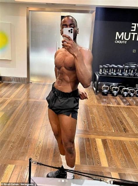 Ncuti Gatwa Shows Off His Toned Physique As He Poses Shirtless