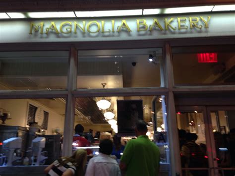 Magnolia Bakery Nyc Broadway Shows Nyc Magnolias Bakery