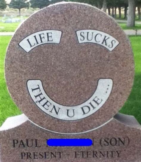 Funny Headstones (18 pics)