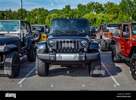 Pigeon Forge TN August 25 2017 Modified Jeep Wrangler Sahara