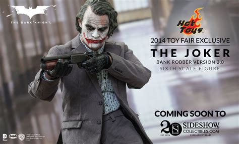 Hot Toys The Joker Bank Robber Version Figure Sideshow Collectibles Joker Bank Robber
