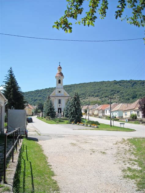 Szent Mária Magdolna Templom GoTourist