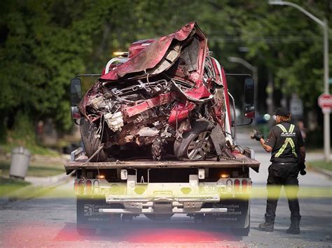 Windsor Police Investigate Serious Crash In Residential Neighbourhood Windsor Star