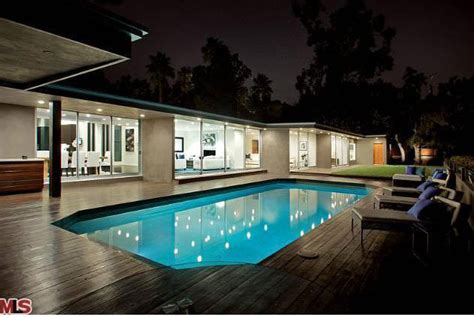 Bruno Mars Purchases $3.254 Million Mulholland House - Haute Living