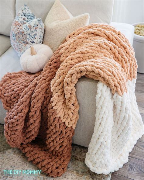 How To Knit A Chunky Blanket For Beginners No Needles Required