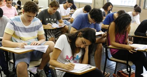 Uerj Realiza Exame Discursivo Do Vestibular Neste Domingo Fotos