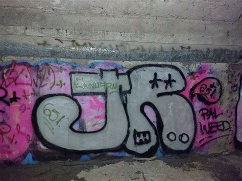 Squidward Lookin Ass R Graffiti