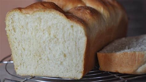 Pain Brioch Au Yaourt Et Miel Au Thermomix Petit D Jeuner De Roi