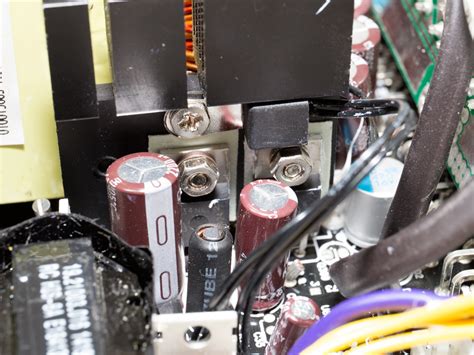 Zalman ZM1000-EBT 1000 W Review - A Look Inside & Component Analysis ...