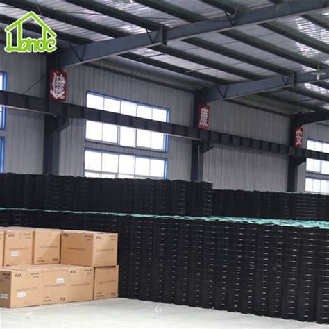 China 14 Gauge Pvc Coated Welded Wire Mesh Fences For Gardens Manufacturers Suppliers Factory