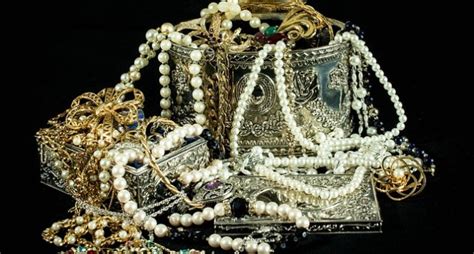 The Antique Jewelry Appraisal Guide | AGI NewYork Blog