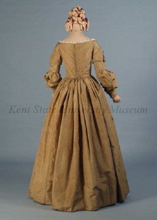 Old Rags Dress And Pelerine Ca 1839 US Kent State This Dresses