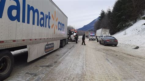 I 90 Over Snoqualmie Pass Reopens Following Hours Long Closure