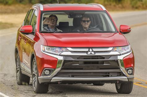 2016 Mitsubishi Outlander Review