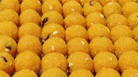 Motichoor Ladoo Recipe How To Make Motichoor Laddu Boondi Laddu