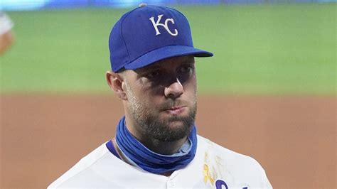 Alex Gordon retires after 14 MLB seasons, all with Kansas City Royals