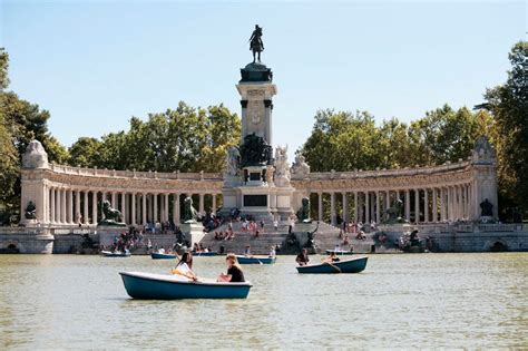 Segway Tour Parque Del Retiro Segway Tour Madrid