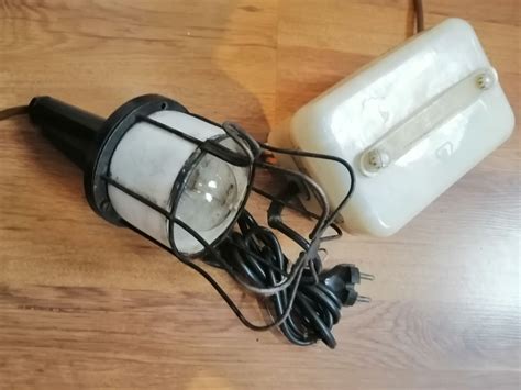 Lampa Warsztatowa Prl Bakelit Z Transformatorem Krasnystaw Olx Pl