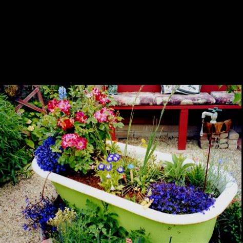 14 best Bath Tub Garden images on Pinterest | Bathtubs, Bathtub ideas and Garden bathtub