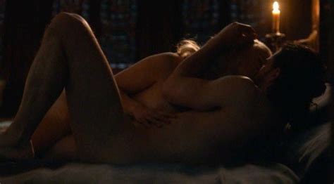 Emilia Clarke Naked Game Of Thrones Pics Nudebase