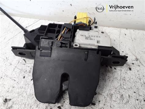 Tailgate Lock Mechanism Opel Vectra C V