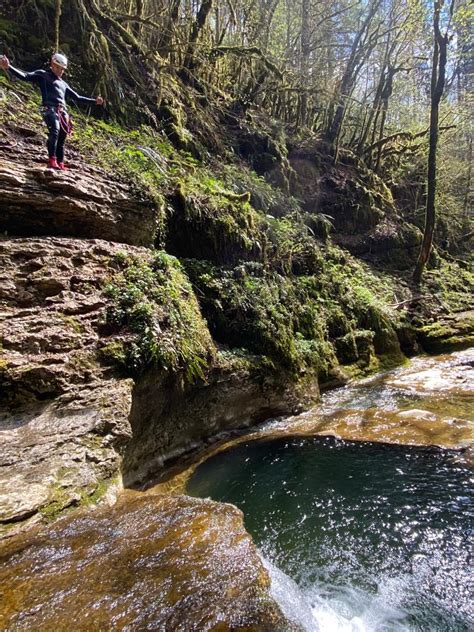 Canyoning Jura Dans Le Canyon Du Grosdar La Journ E Outooractivities