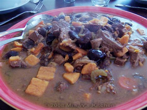 Mrs. W's Kitchen: Curried Lamb Stew