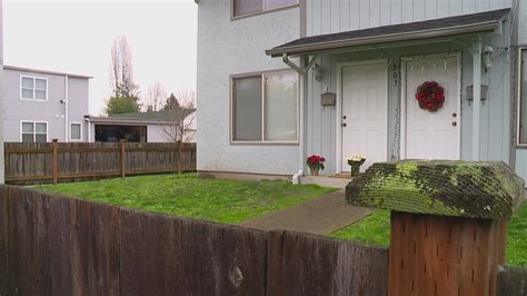 Case Involving 3 Dead People In Renton Home Is Mysterious