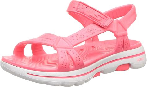 Skechers Women S Foamies Go Walk 5 Tahiti Sport Sandal Amazon Ca Shoes And Handbags