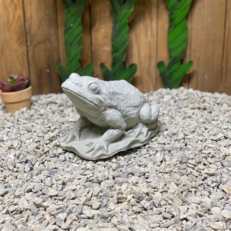 Frog On A Lily Pad Mosaic Garden Stone Etsy