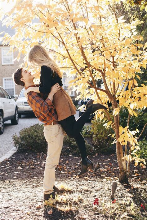 Lovely Impromptu Fall Thanksgiving Couple Shoot Thanksgiving