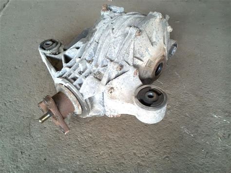 Used 2008 2014 Cadillac Cts Rear Axle Differential Carrier 3 23 Ratio