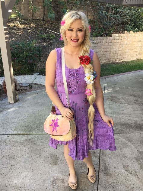 Rapunzel Disneybound Disney Themed Outfits Nerdy Outfits Disney Bound