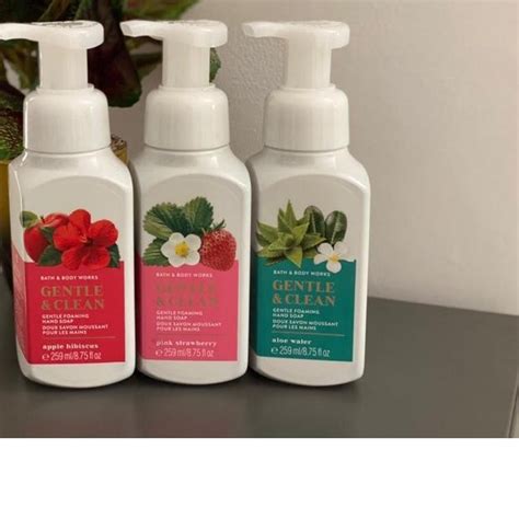 BBW Bath Body Works Gentle Foaming Hand Soap 259ml Foaming Hand Wash Mahogany Teakwood