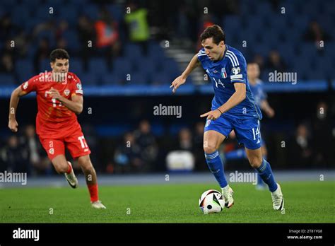 Federico Chiesa Italia Agon Elezi Macedonia Del Norte Durante El