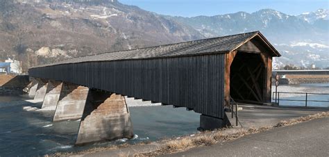 Alte Rheinbrücke VaduzSevelen ostatni drewniany most na Renie