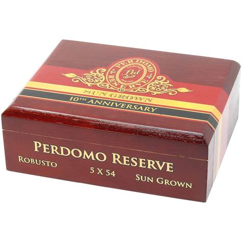 Perdomo Reserve Th Anniv Sun Grown Robusto In Premium Qualit T