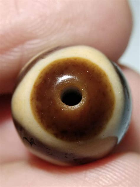 Tibetan Black Cinnabar Dzi Bead 3 Eyes Daluo Etsy