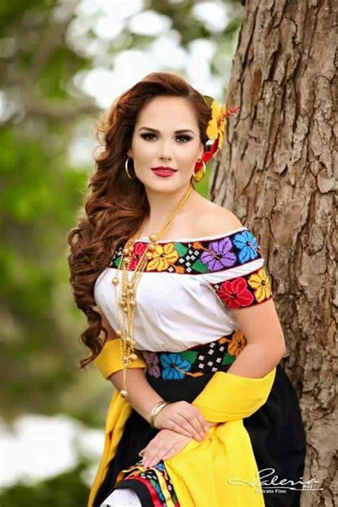 Arriba Imagen Ropa Mexicana Para Mujer Abzlocal Mx