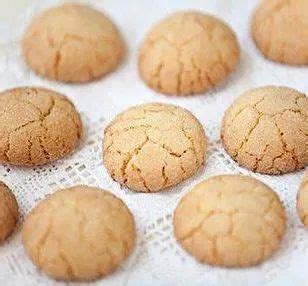 Amaretti Macarons Italiens La Recette Facile Culture Crunch