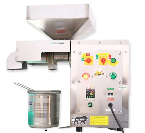 Commercial Expeller Sunflower Seeds Oil Extraction Machine At Rs