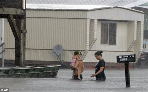 Tropical Storm Lee Streets Flooded And Thousands Without Power Daily