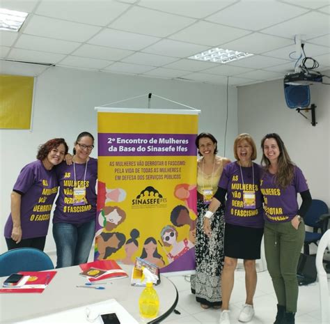 Mulheres da base do Sinasefe Ifes debatem estratégias para derrotar o