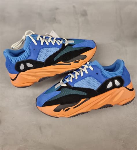 Yeezy 700 V1 Bright Blue Sneaker Supplier