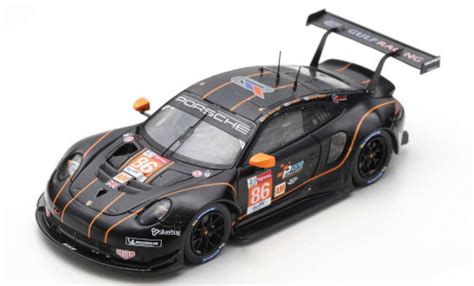 Miniature Porsche 992 RSR 1 43 Spark 911 RSR No 86 Gulf Racing 24h Le