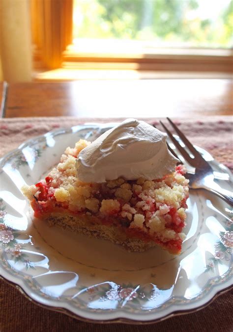 Easy Rhubarb Dessert Gravel And Dine