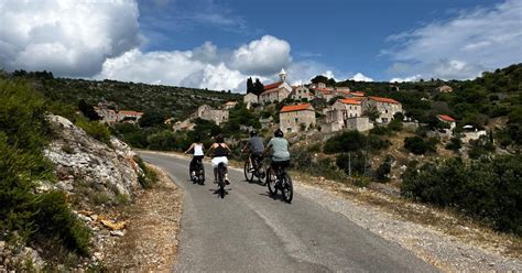 Excursi N Guiada En Bicicleta El Ctrica Por La Isla De Hvar Getyourguide