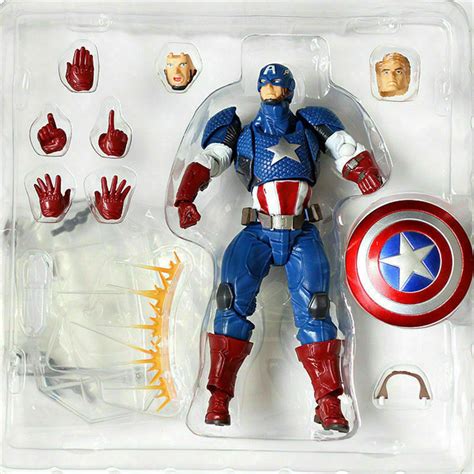 New Revoltech Toy Amazing Yamaguchi Captain America Action Figure Box