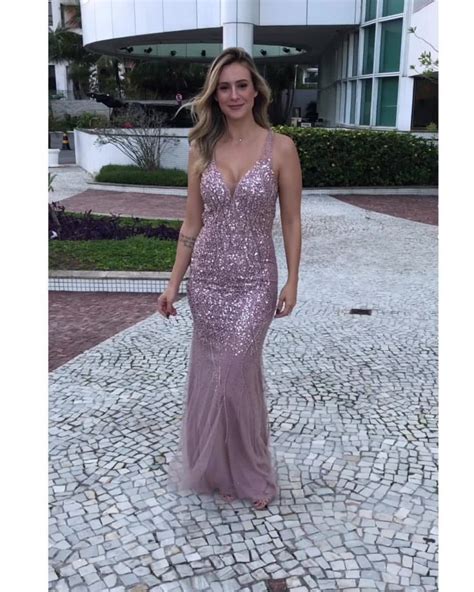 Vestido de Festa Nude Rosê Convidada de Casamento Bordado Longo Decote