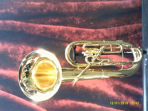 King 625 Baritone With Front Facing Bell Reverb